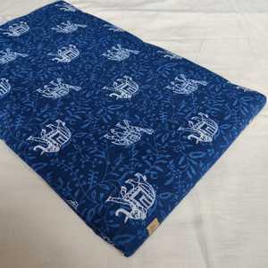 Pure Cotton Medium <b>Weight</b> 60gsm Combed Plain Woven Porcine Printed Hand Washable <b>Fabric</b> for Boys & Girls - Product Image 5
