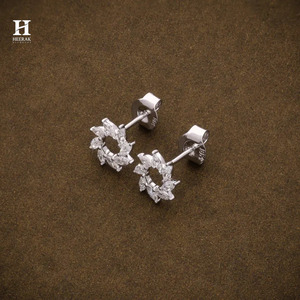 Pendientes de Diamantes Cultivados en Laboratorio Personalizados, Corte Marquesa, Diseño Floral, Oro Blanco de 14K, Joyería de Diamantes Certificados por IGI para Mujer - Product Image 4