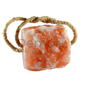 Demaro Salt High Quality Premium Export Natural Himalayan Cow Salt Licks Cube <b>Shape</b> Animal Lick Salt <b>Blocks</b> Hanging Rope 1m ISO - Product Image 2