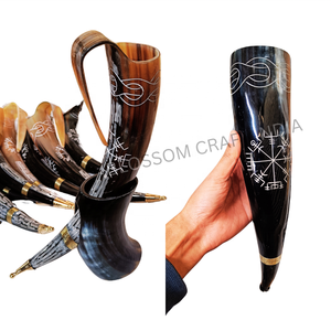 Corne à boire en laiton brillant de qualité standard viking, fabriquée à la main, écologique, avec poignée sculptée en ange, artisanat naturel - Product Image 2