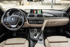 BMW 328-i Sedán 2016 - Product Image 5