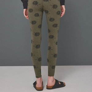 Leggings de Yoga para Mujer, Tejido Suave de Primera Calidad, Diseño Contorneado que se Ajusta al Cuerpo, Ideal para Entrenamiento Cardiovascular, Gimnasio, Pilates - Product Image 2