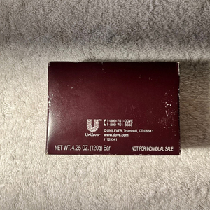 Jabón en Barra Dove Pro Age, Limpiador Suave con Fórmula Hidratante para Piel Madura - Product Image 4