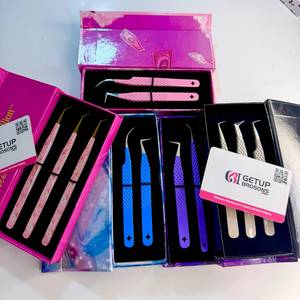 Pince à épiler pour cils GETUP BROSONS durable 10 mm avec grip diamanté, en acier inoxydable thermolaqué rose, violet, bleu, pointe de précision lisse, avec boîte - Product Image 2