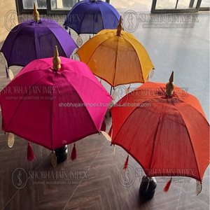 Parapluies de grande taille en polyester pour les cérémonies de Mehndi, mariages, Haldi, décoration de la cérémonie des mariés et des invités - Product Image 2