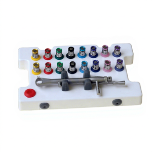 Guide de positionnement oral pour la chirurgie implantaire dentaire - Product Image 3