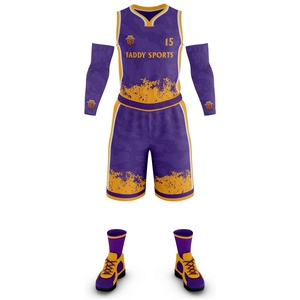 Ensembles d'uniformes de basketball personnalisés par sublimation, respirants, à séchage rapide, maillots de basketball d'équipe, vêtements de sport professionnels pour hommes, entraînement - Product Image 4