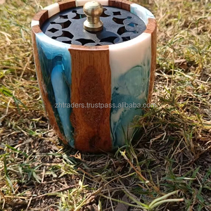 Quemador de Incienso de Resina Hecho a Mano Exclusivo, Diseño Moderno para Ramadán y Eid, para un Estilo de Hogar de Lujo - Product Image 1