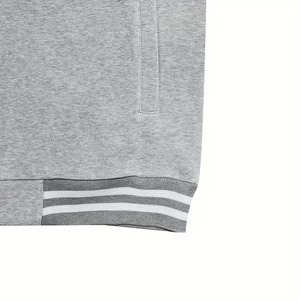 Chaqueta Varsity de Béisbol Personalizada Premium para Hombre, Gris, 100% Algodón, Transpirable, Ecológica, de Felpa, Estilo Urbano, para Verano - Product Image 4