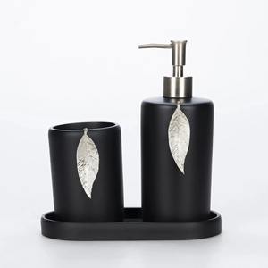 Dispensador de Loción Negro Moderno con Detalle de Hoja Plateada, Ideal para Baños, Uso Diario en el Hogar, Habitaciones de Hotel y Resort - Product Image 6