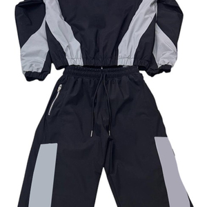 Men's Nylon <b>Tracksuits</b> OEM Windbreaker Nylon <b>Polyester</b> <b>Tracksuit</b> WIth Reflective Piping Custom Lightweight Joggers Set - Product Image 6