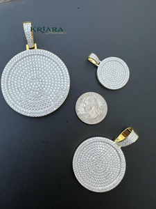 Pendentif de luxe unisexe en argent plaqué, taille brillant ronde, cultivé en laboratoire, pour usage quotidien, breloques et bijoux - Product Image 1