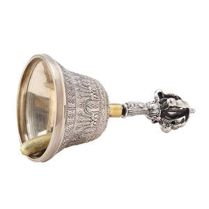 Campanas Religiosas Bajra de Bronce Antiguo Hechas a Mano, Campana Budista para Oración, Meditación en Templos y Decoración Espiritual - Product Image 6