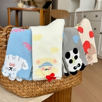 Chaussettes pour femmes avec un design amusant de dessins animés d'animaux, chaussettes mi-tube en coton pour le printemps et l'automne, chaussettes longues mignonnes pour étudiantes