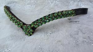 Peigne à curry à une rangée Accessoire de pointe en cuir de qualité supérieure avec cristal clair et design courbe en V finition dorée Meilleures offres - Product Image 4