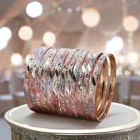Vente en gros de bracelets plaqués or 3 tons, bracelets de mode plaqués or 3 tons, bracelets remplis de tons multiples, bracelets de formation tricolores.