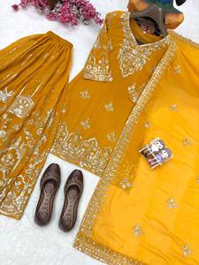 Ensemble de vêtements de mariage traditionnels indiens pakistanais pour femmes, en soie moutarde brodée, longueur au sol, avec travail au fil d'or - Product Image 5