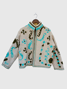 Veste en velours à col mandarin brodée à la main avec des motifs floraux, manches longues, taille plus, vêtements d'automne pour femmes, style Prairie Chic - Product Image 1