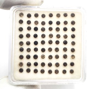 Lot de 100 pierres précieuses rondes en quartz fumé naturel, taille ronde, 2 mm, certifiées IGI, pour la fabrication de bijoux (pendentif/bracelet/boucles d'oreilles) - Product Image 1