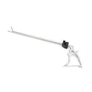 Juego de Portaagujas Laparoscópicos Profesionales - Pinzas de Sutura de Acero Inoxidable Quirúrgico con Mango en Forma de V para Procedimientos Endoscópicos - Product Image 5