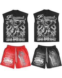 Conjunto de dos piezas de algodón tejido con lavado ácido para hombre: Camiseta sin mangas y pantalones cortos de chándal con borde sin rematar para verano, con patrón 3D formal. - Product Image 3