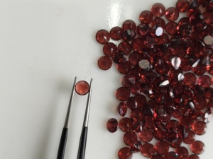 Granate Rojo Natural de 5MM, Corte Brillante, Mejor Calidad, Tamaño Personalizable, Gema Suelta para Joyería - Product Image 2
