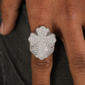 Bague Croix de Luxe en Argent Sterling 925 avec Moissanite – Bague Croix Gothique Sertie de Diamants pour Homme - Product Image 3