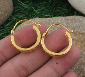 ต่างหูเงินแท้ 925 ชุบเงิน ประดับมูนสโตน สำหรับผู้หญิง หรูหรา เหมาะสำหรับงานปาร์ตี้ ใส่ได้ทุกวัน ขายส่ง เครื่องประดับทำมือ - Product Image 3