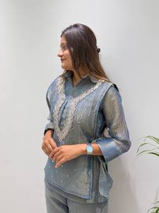 Nouvel ensemble chemise et pantalon de créateur pour femme, brodé à la main, boléro réversible – Extensible, infroissable, séchage rapide, SALSA SILK, idéal pour toutes les occasions - Product Image 3