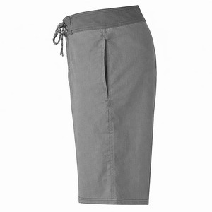 Shorts pour hommes respirants et écologiques, style streetwear, coupe ample, fermeture à cordon, tissu satiné, fabriqué au Pakistan, haute qualité - Product Image 2
