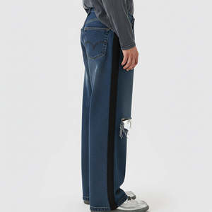 กางเกงยีนส์ขาดๆ สไตล์สตรีทแวร์ พร้อมโลโก้แบบกำหนดเองสำหรับผู้ชาย กางเกงเดนิมผู้ชายทันสมัย ระบายอากาศได้ดี - Product Image 6