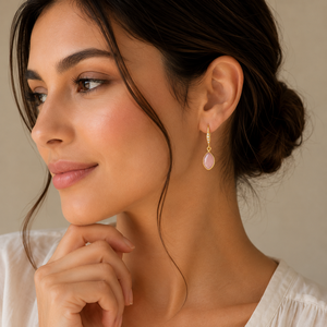Pendientes de Cuarzo Rosa de 31-32 mm con Zirconia, Forma Marquesa, Bisel de Plata 925, Chapado en Oro de 18K - Product Image 6