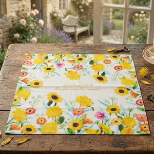 [K-ESSENTIALS] Pañuelo de algodón reutilizable de 50x50 cm, pañuelo cuadrado suave con estampado de flores amarillas de los años 60 - Product Image 2