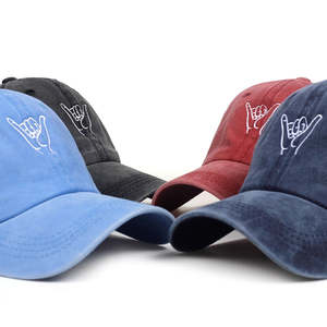 Casquette de baseball vintage bleu marine délavé en polyester/coton avec motif Shaka Hang Loose brodé de paillettes et imprimé par transfert thermique - Product Image 4