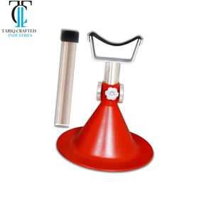 Soporte Profesional para Recorte de Pezuñas, Herramienta Veterinaria Equina, TARIQ CRAFTED INDUSTRIES - Product Image 5