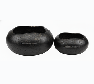 Jardinières en métal texturé noir mat |   Pots à fleurs ronds industriels modernes pour la décoration minimaliste de la maison, pot de jardin d'intérieur - Product Image 1