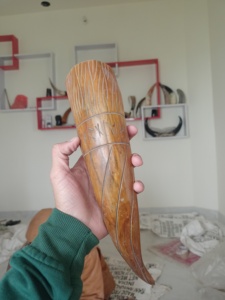 Cuerno para beber hecho a mano con cuerno de búfalo nórdico, ideal para beber cerveza, hidromiel, vino y otras bebidas alcohólicas, ideal para entusiastas de los bebidas tradicionales. - Product Image 2