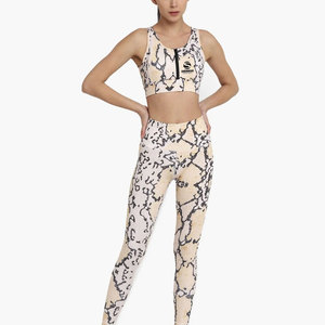 Ensembles de yoga pour femmes les plus vendus, vêtements de fitness pour femmes, ensembles de yoga de haute qualité pour femmes en vente - Product Image 1