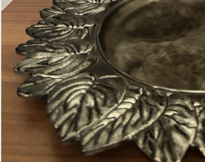 Assiette de présentation vintage en étain à motif de feuille, style antique, pour la décoration de table de mariage, vaisselle décorative, vente en gros - Product Image 2
