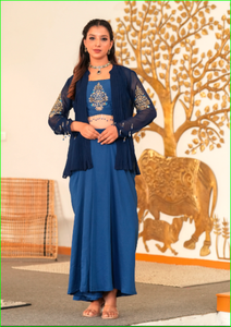 Conjunto Fusion de Falda Drapeada Bordada a Mano Blue Lagoon - Product Image 6