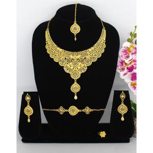 Fournitures de bijouterie Bijoux indiens pour femmes Parure de bijouterie de mariage Dubai plaqué rhodium Vente en gros de boucles d'oreilles dubai en cuivre - Product Image 5