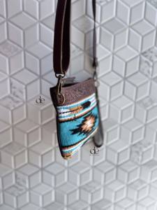 Nouvel arrivage de sacs à main de bohème en tissu jacquard de couleur marron sacs de sculpture usinés à la main sacs élégants de vente chaude pour femmes - Product Image 2