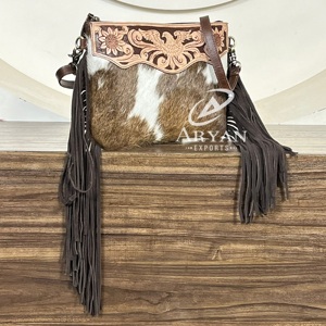 กระเป๋าถือหนังแท้ลายอินทรีแบบสะพายข้างสำหรับผู้หญิง รุ่นพรีเมียม ปี 2026 ตกแต่งด้วยหนังวัวแท้พร้อมพู่หนัง ดีไซน์หรูหรา - Product Image 1