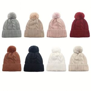 Gorro de Punto de Color Sólido de Spandex/Algodón Estilo Europeo Americano para Hombre, Novedad de Invierno, Cálido y Versátil con Botón de Felpa - Product Image 1