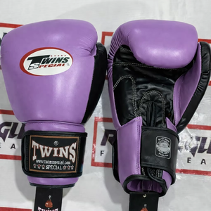 Guantes de Boxeo Profesionales Hechos a Medida para Gemelos, Equipo de Combate de Alta Calidad, Guantes de Sparring de Muay Thai de Rectangle Fight Gear - Product Image 1