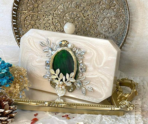 Bolso de Mano de Resina Ecológica de Alta Calidad, Hecho a Mano, Moderno, para Regalo de Boda, Decoración Hermosa para Fiestas, por MULTI CRAFT - Product Image 1