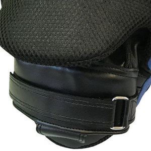 Guantes de Boxeo de Piel con Correa Ajustable, Almohadillas de Entrenamiento Transpirables, Antideslizantes e Impermeables de Alta Calidad para Muay Thai - Product Image 5