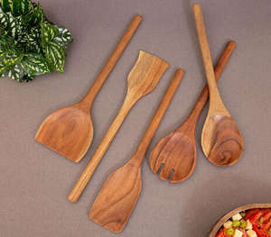 Ensemble de cuillères et fourchettes modernes écologiques en corne de buffle naturelle fabriquées à la main en Inde par United Trade World pour servir les fruits - Product Image 2