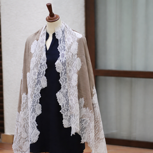 ผ้าคลุมไหล่ขนสัตว์ปักมือแบบดั้งเดิมจากแคชเมียร์ |   ผ้าคลุมลายดอกไม้ปักดิ้นหรูหรา |   ผ้าคลุมไหล่ฤดูหนาวสัมผัสนุ่มแบบพัชมีนา พรีเมียม - Product Image 3