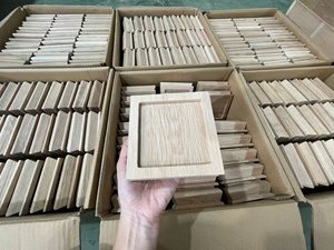 Tapa de poste de escalera de madera maciza, diseño tradicional, fácil instalación, piezas para escaleras - Product Image 3